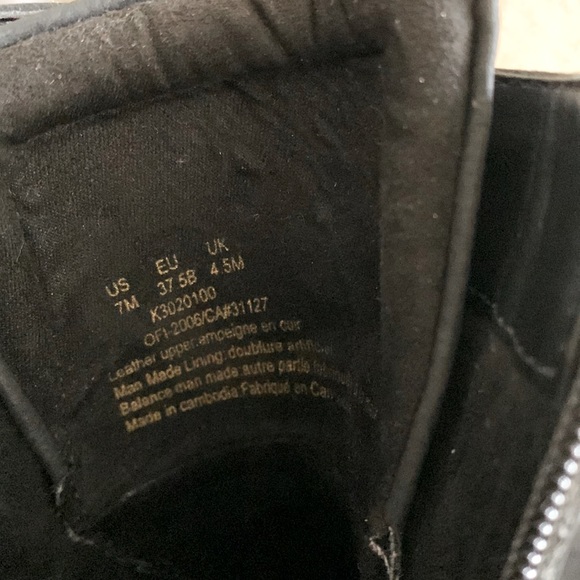 DKNY Combat Ankle Boots Size 7 M - Picture 9 of 16